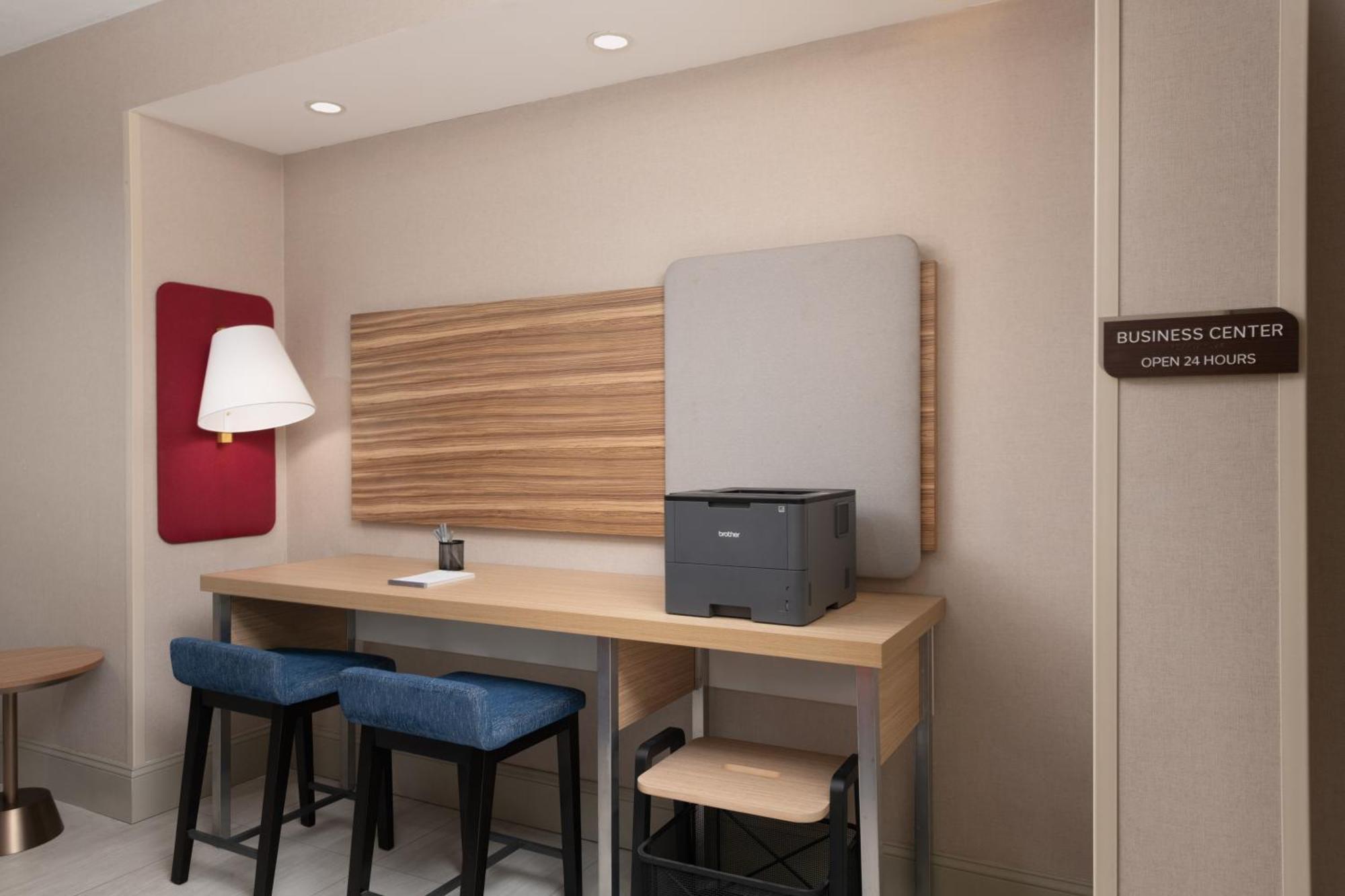 Hilton Garden Inn Tallahassee Eksteriør bilde