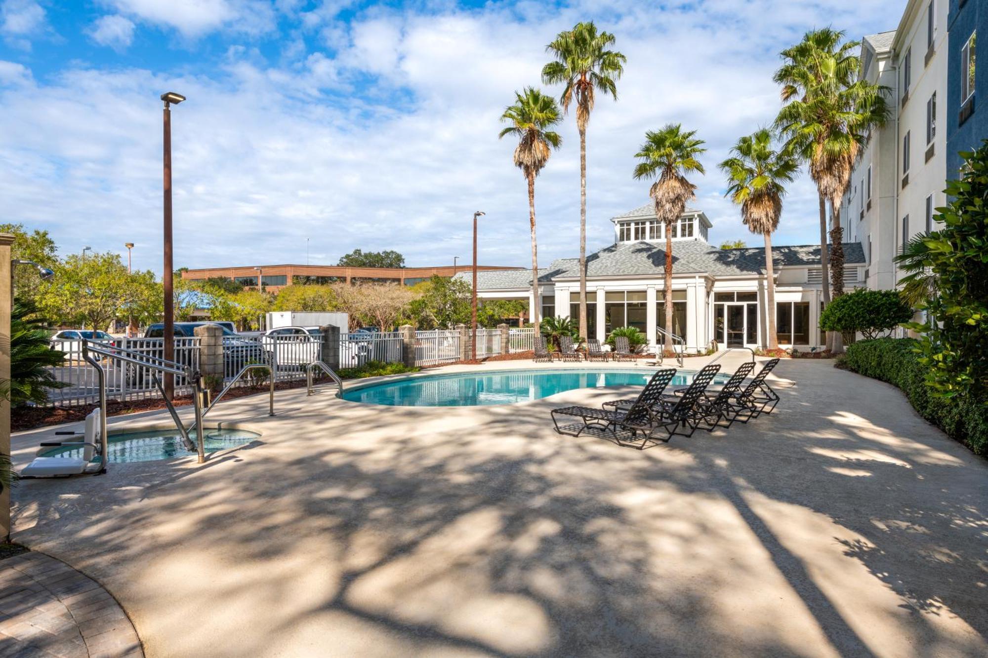 Hilton Garden Inn Tallahassee Eksteriør bilde